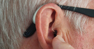Use of Hearing Aids Associated with a Decreased Risk of Developing Dementia
