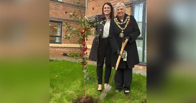 The Mayor of Eastbourne Celebrates Topping Out Ceremony at New Care Home