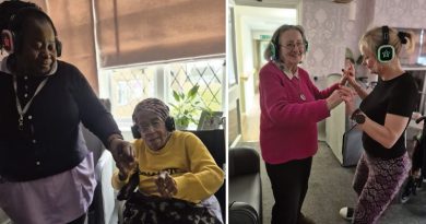 Residents Luton Care Home Celebrate World Music Therapy Day