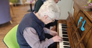 Blind Pianist Strikes a Chord at Lowestoft Care Home Ahead of World Piano Day