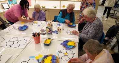 Animals, Art and Music Help Royal Star & Garter Residents Mark Dementia Action Week