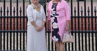 Welsh Care Worker Left “Overwhelmed” After Surprise Chat with King Charles