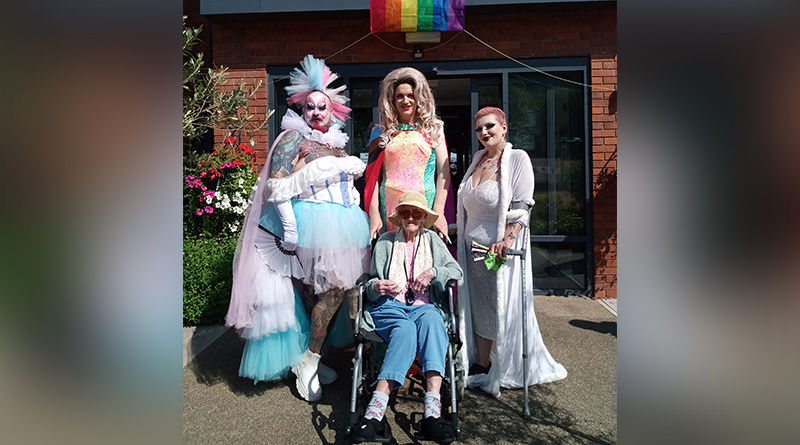 Residents Enjoy a Bit of Sparkle from Chrystal and Friends