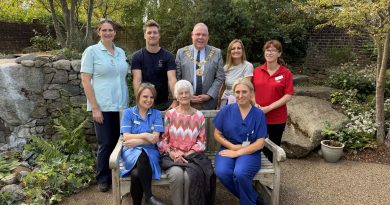 Green-Fingered Elcia Lends Helping Hand to Keep Hospice Garden Looking its Best